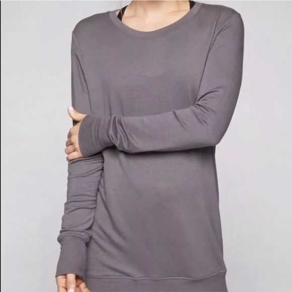 Athleta Coaster Go-To Sweatshirt in Silver Bells - Picture 3 of 7